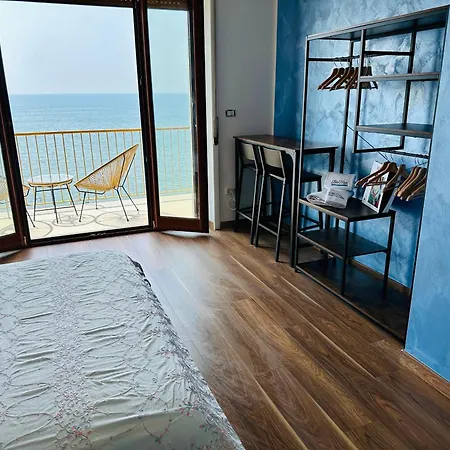 Blumare Arthouse 4* Salerno