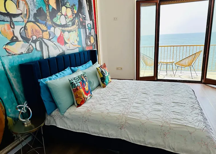 Blumare Arthouse Πανσιόν Σαλέρνο